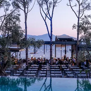 https://unique-life-style-hotel.kusadasihotels.org
