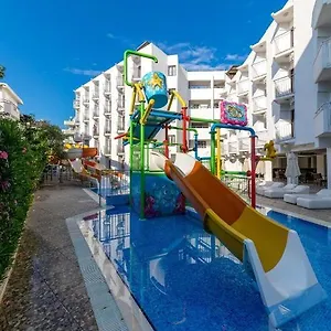 Marmaris All Inclusive Hotel *** Marmaris